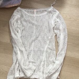 White Lace Long Sleeve Top